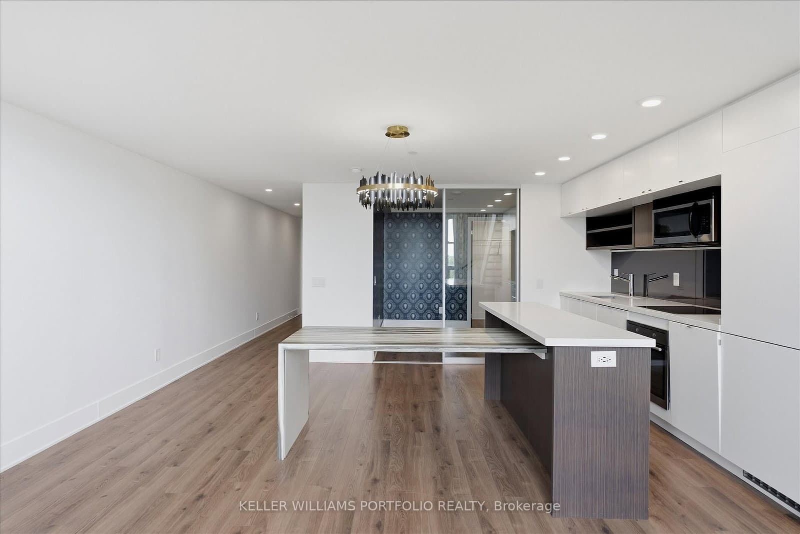 111 St Clair Avenue W, Unit 932 thumbnail 20