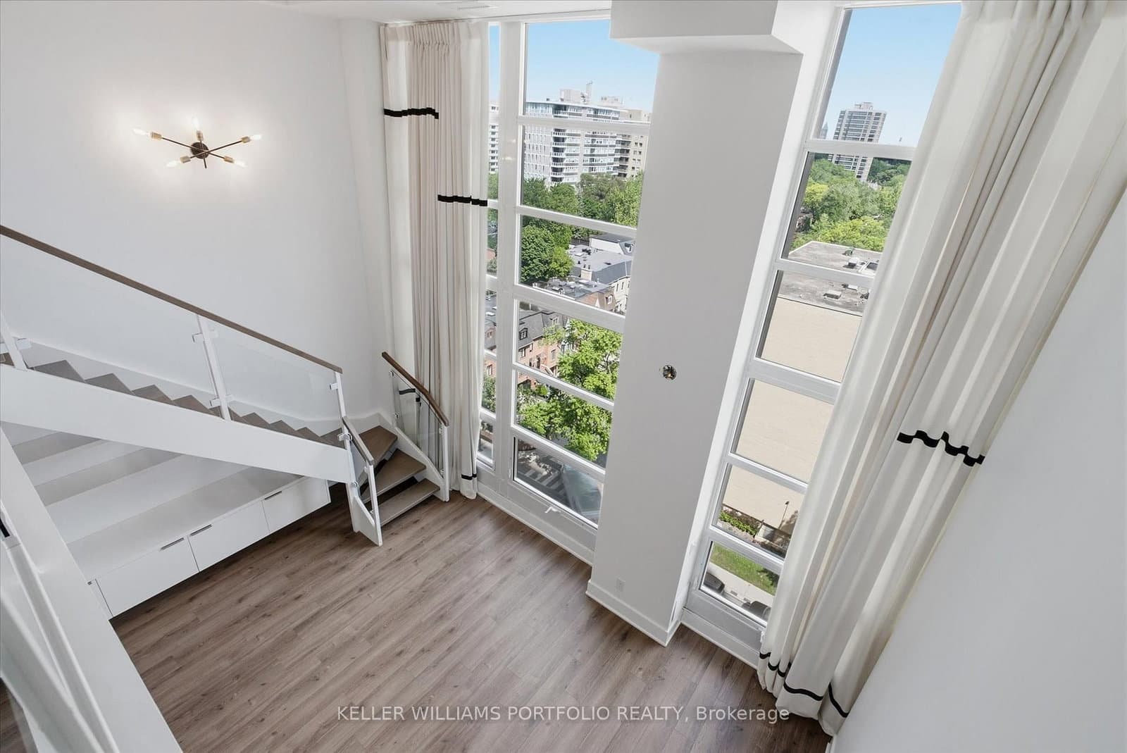 111 St Clair Avenue W, Unit 932 thumbnail 27