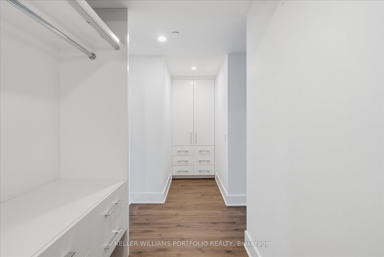 111 St Clair Avenue W, Unit 932 thumbnail 38