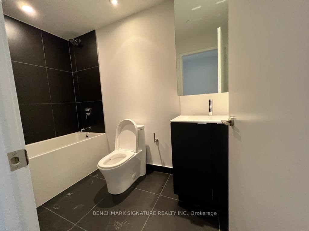 20 Edward Street, Unit 1001 thumbnail 9
