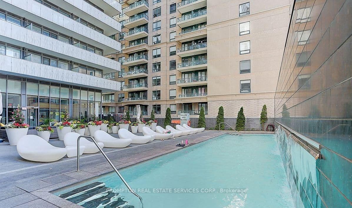 42 Charles Street E, Unit 607 thumbnail 28