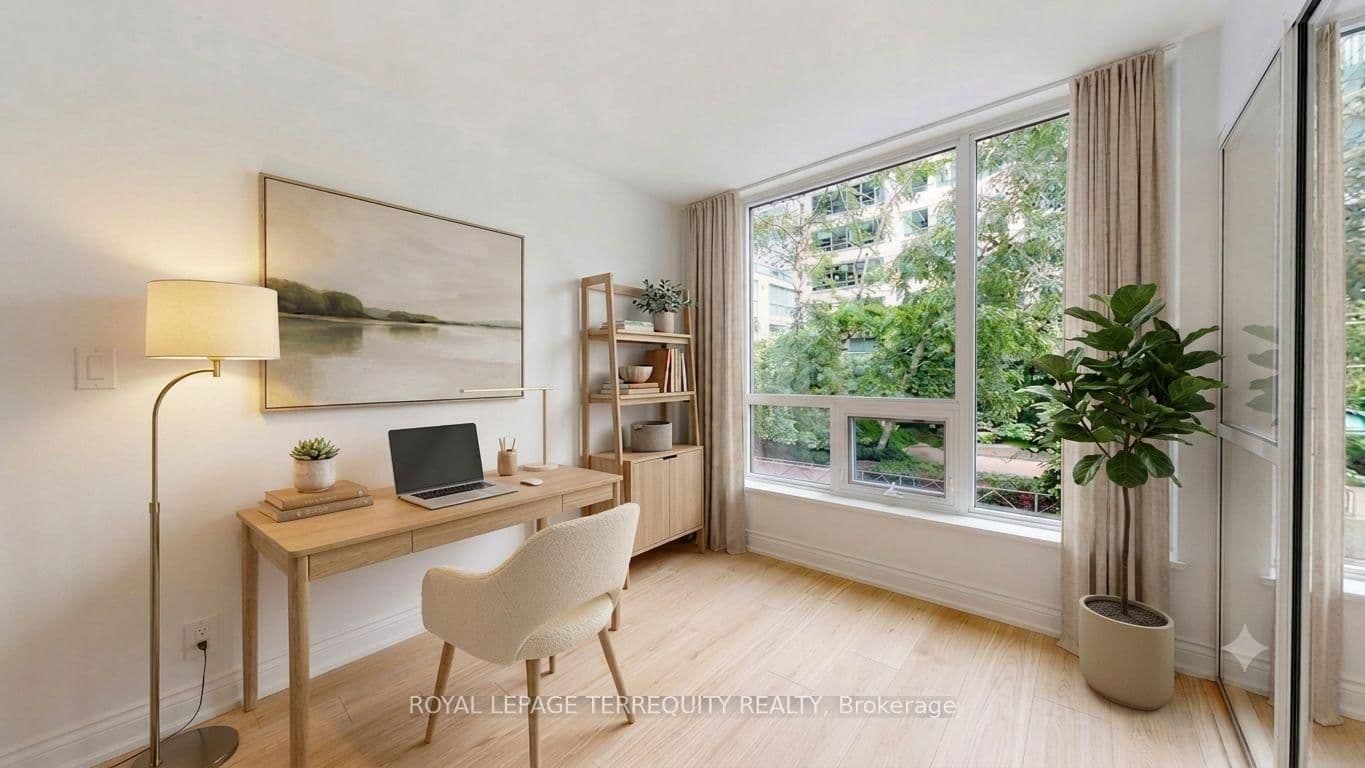92 King Street E, Unit 220 thumbnail 17