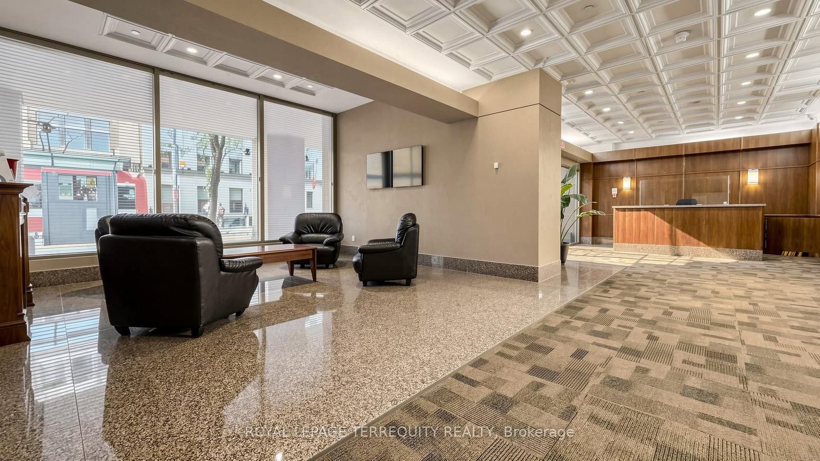 92 King Street E, Unit 220 thumbnail 27