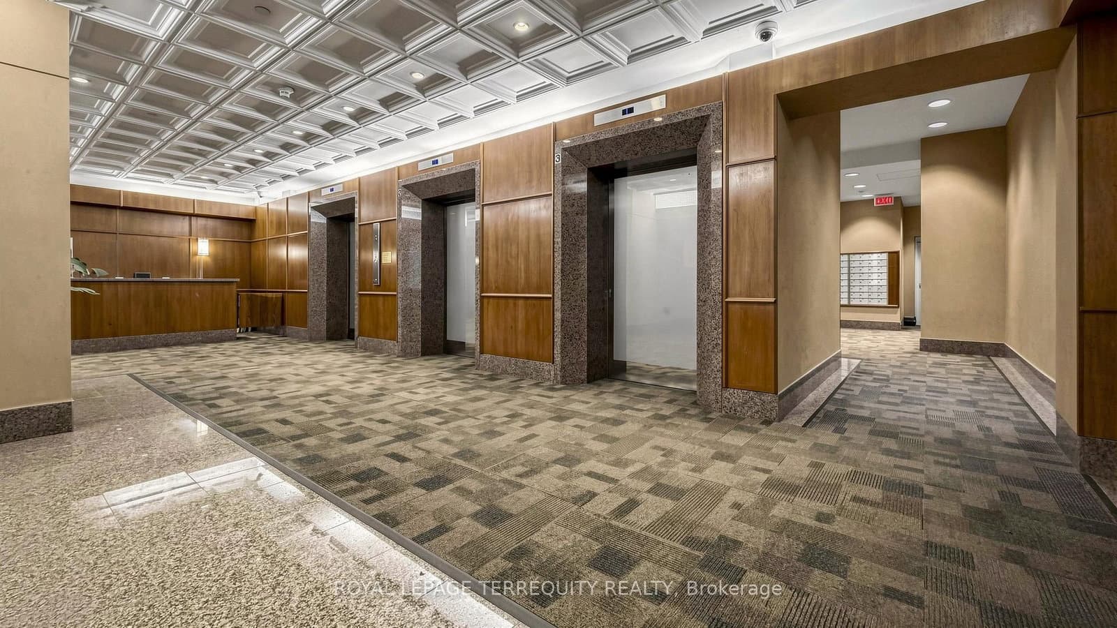 92 King Street E, Unit 220 thumbnail 29