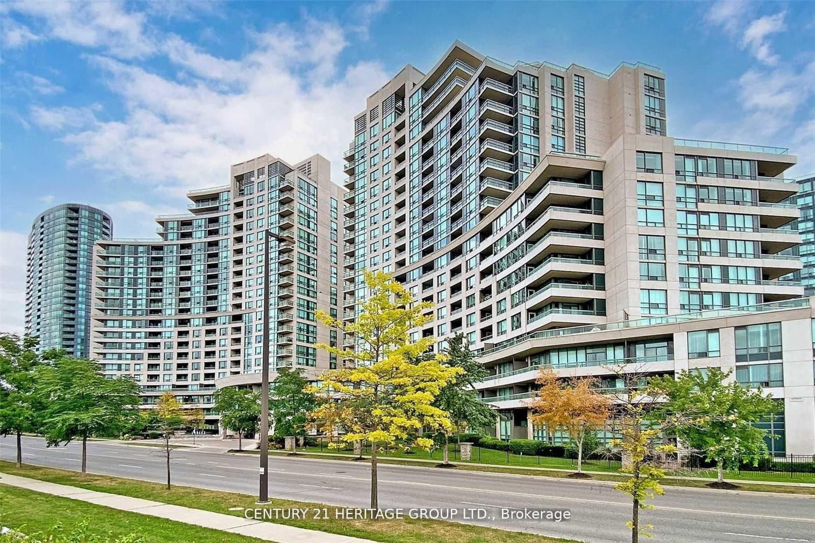 509 Beecroft Road, Unit 2206 thumbnail 2