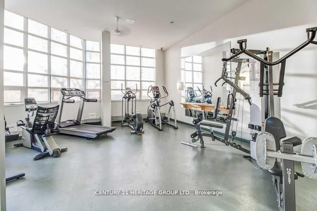 509 Beecroft Road, Unit 2206 thumbnail 32