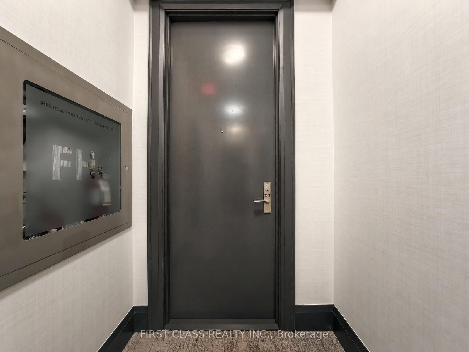 21 Balmuto Street, Unit 2501 thumbnail 4
