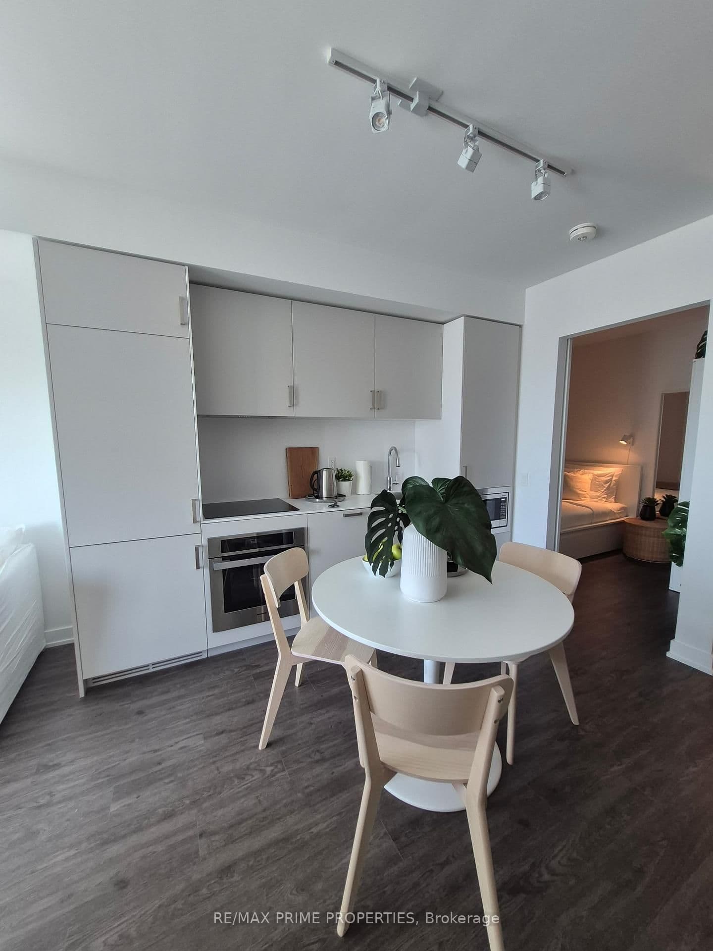 88 Queen Street E, Unit 3215 - Image 1