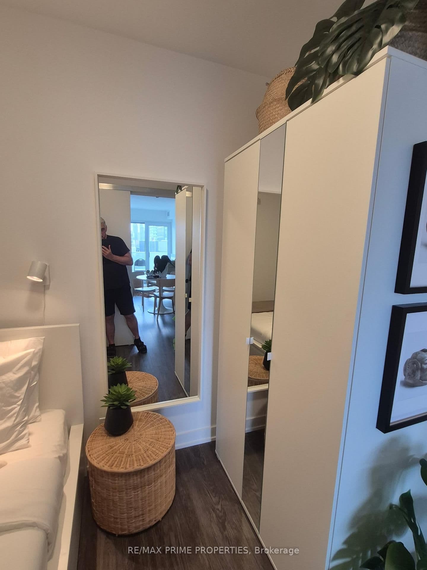 88 Queen Street E, Unit 3215 thumbnail 13