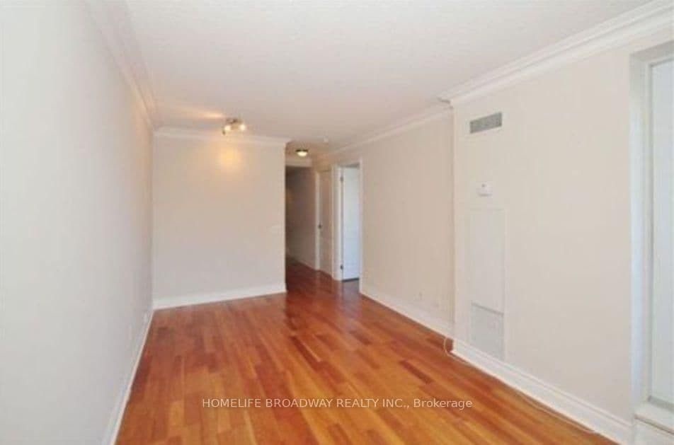2 Clairtrell Road, Unit 315 thumbnail 7