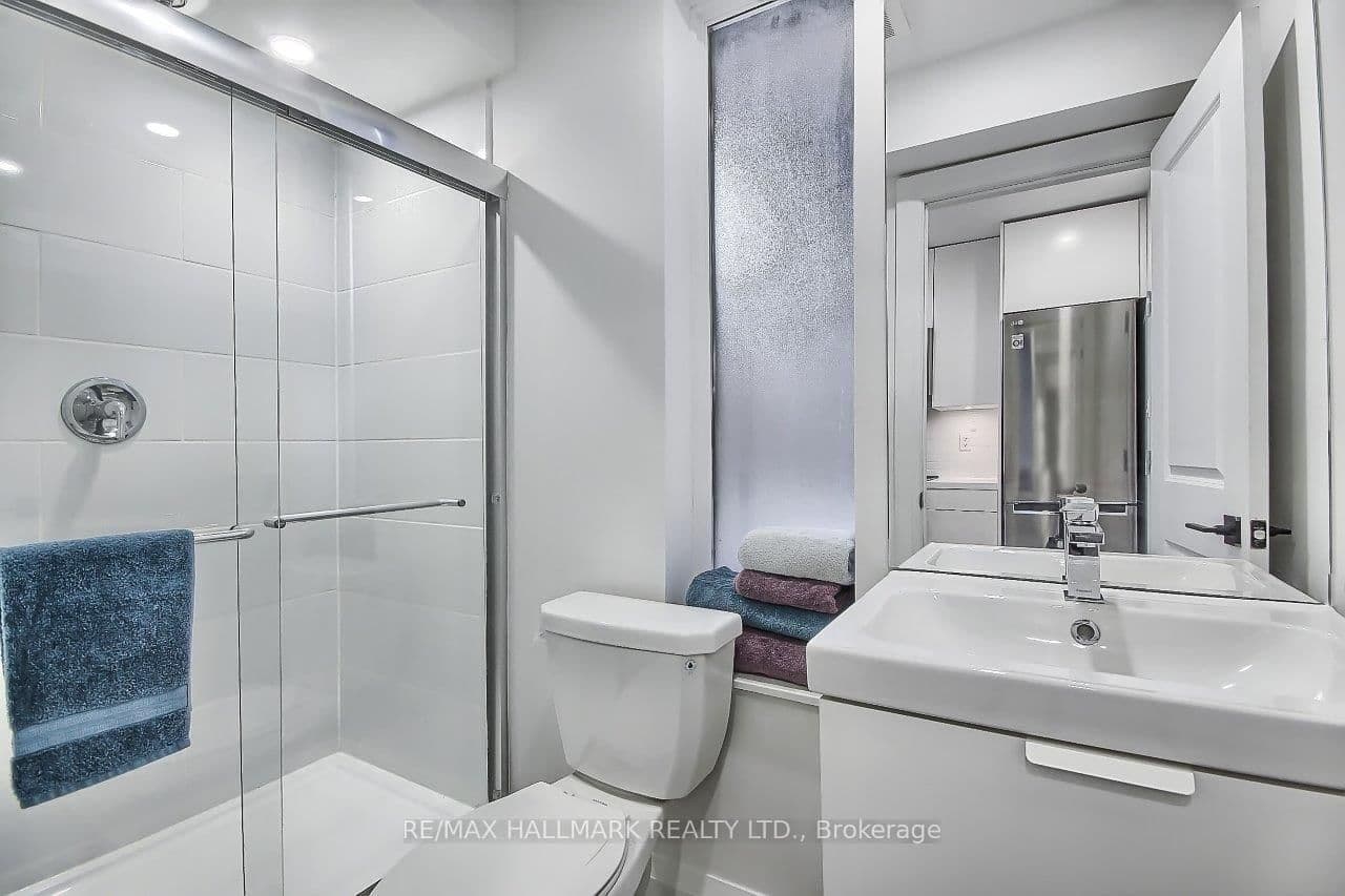 415 Dundas Street E, Unit 2 thumbnail 7