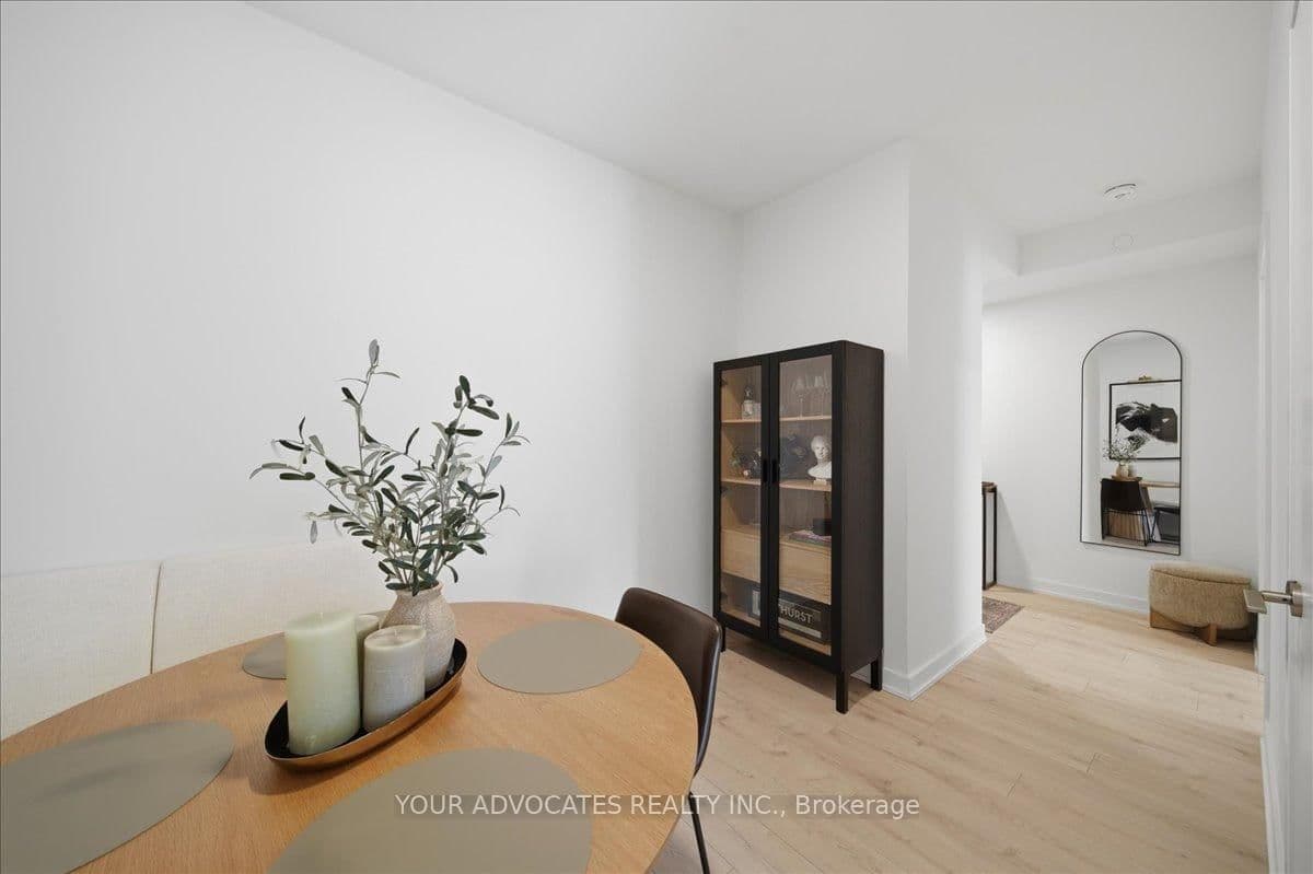 9 Tecumseth Street, Unit 902 thumbnail 7