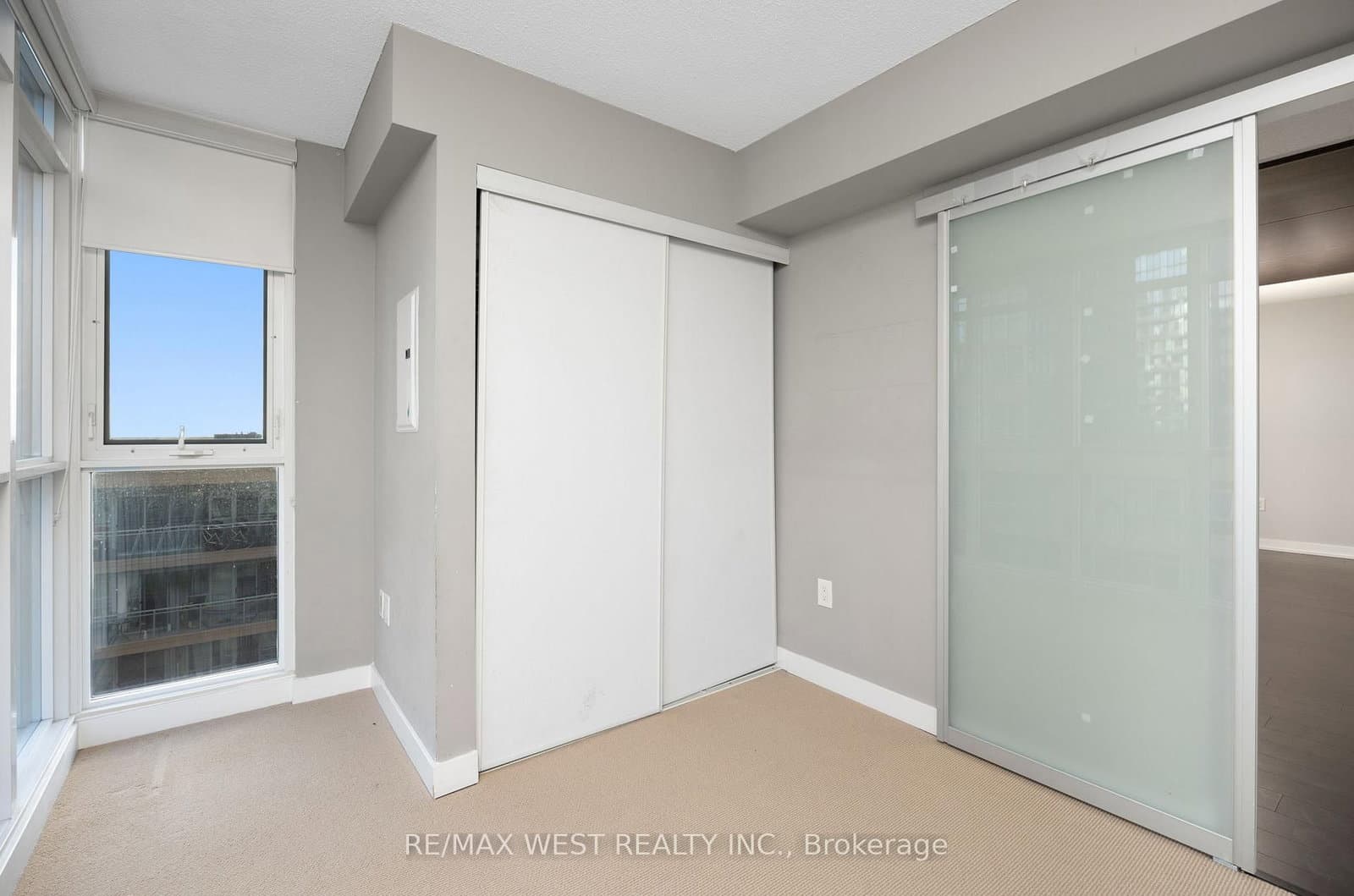 15 Iceboat Terrace, Unit 1106 thumbnail 9