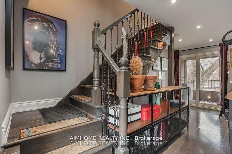 360 R Dundas Street E, Unit Ch#2 thumbnail 6