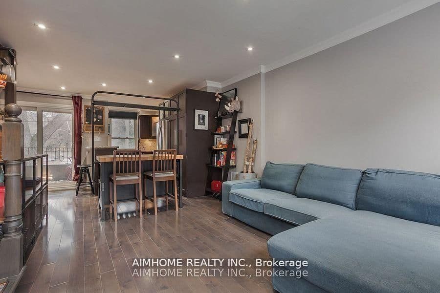 360 R Dundas Street E, Unit Ch#2 thumbnail 8