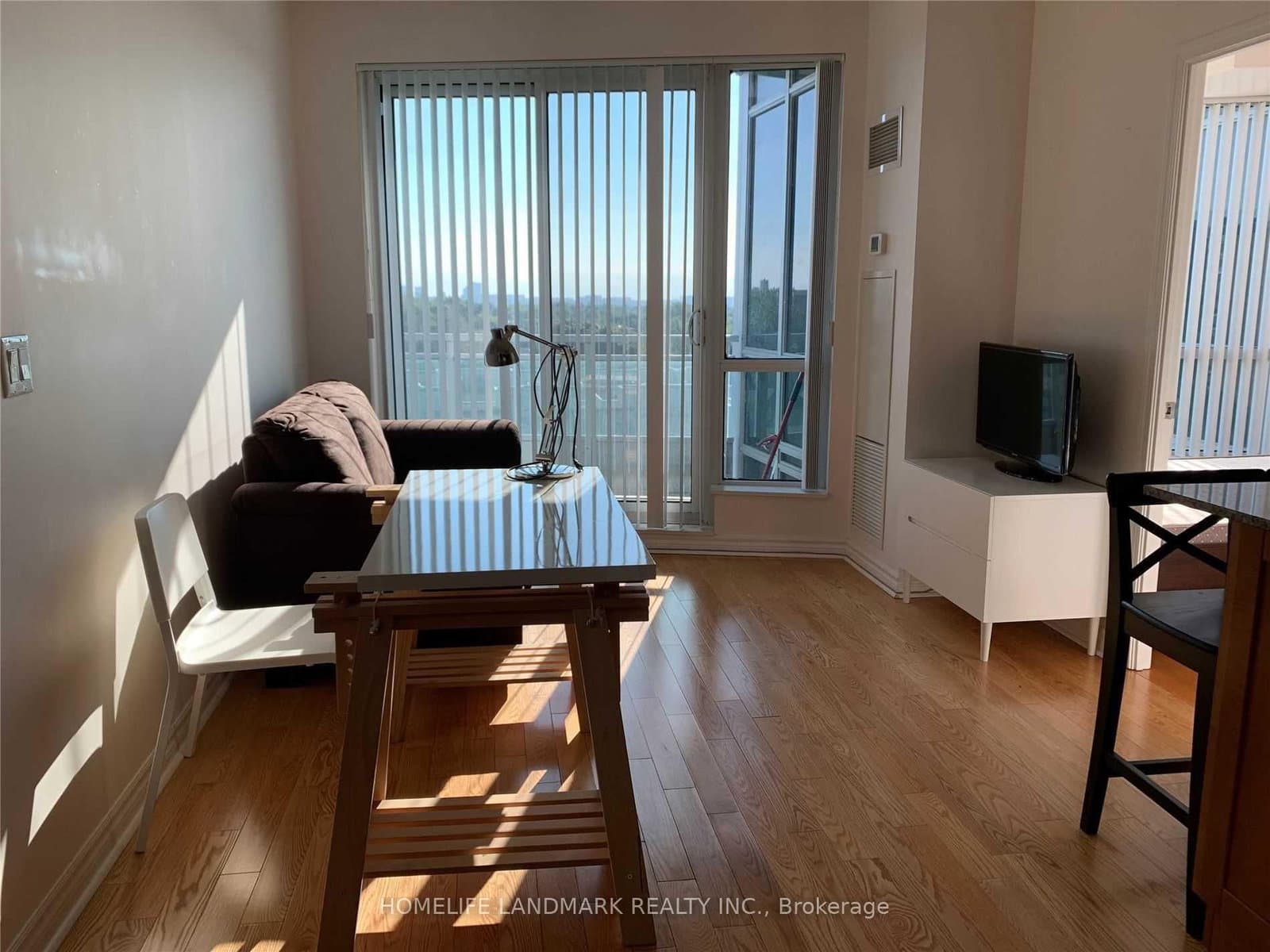 18 Holmes Avenue, Unit 702 thumbnail 2