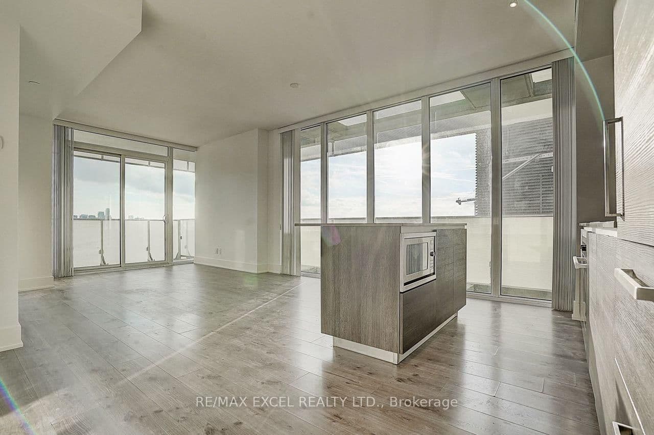 200 Bloor Street W, Unit 2201 thumbnail 10