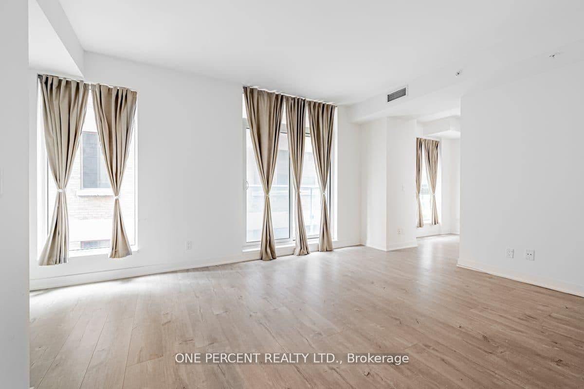 30 Nelson Street, Unit 426 thumbnail 5