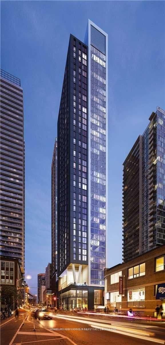 357 King Street W, Unit 3605 thumbnail 11