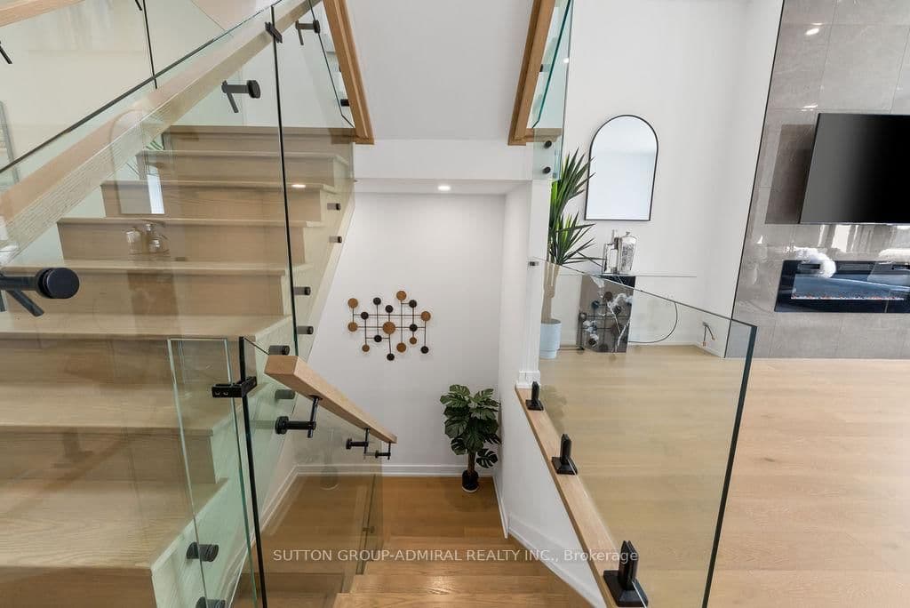 80 Bude Street thumbnail 38