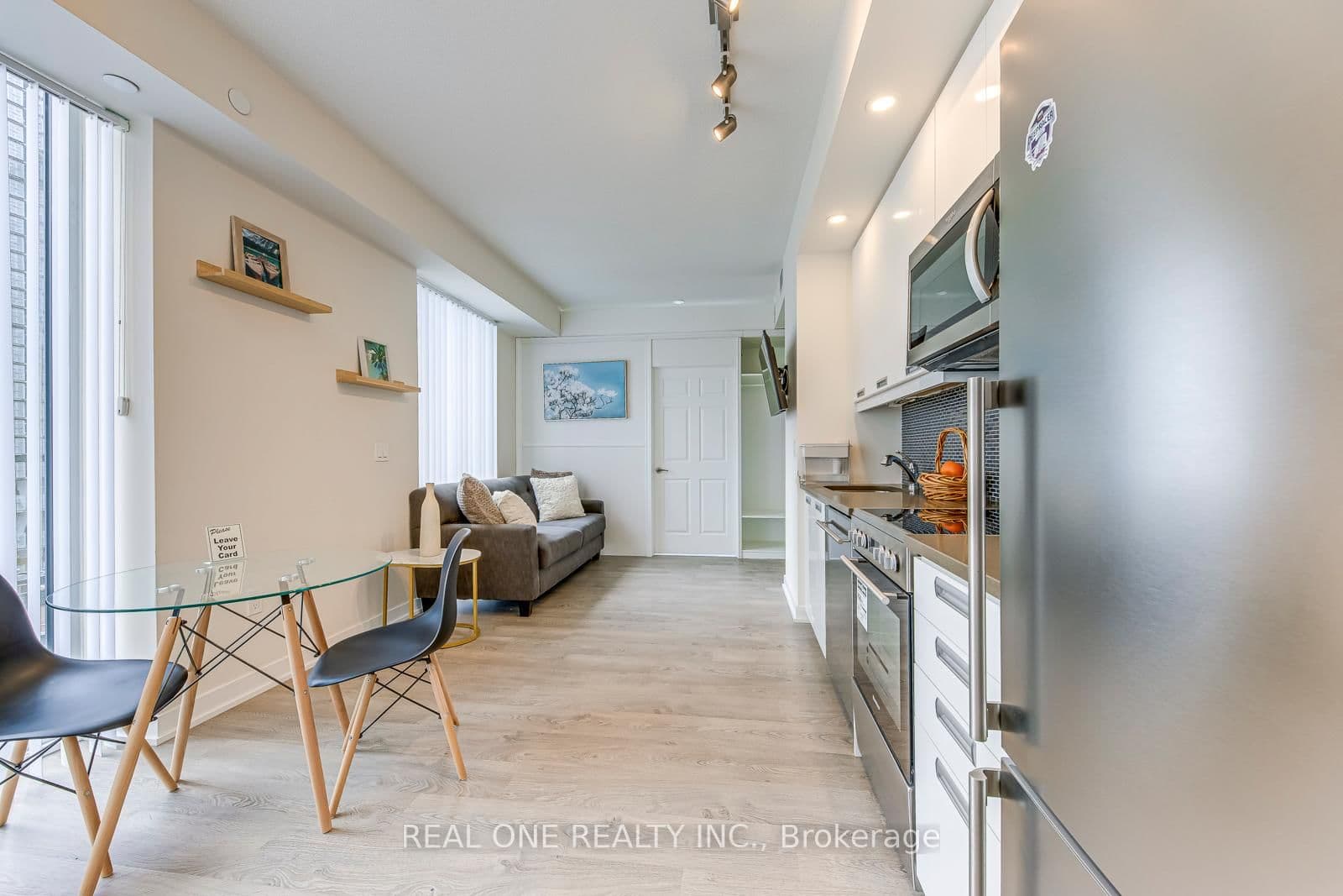 99 JOHN Street, Unit 1001 thumbnail 7