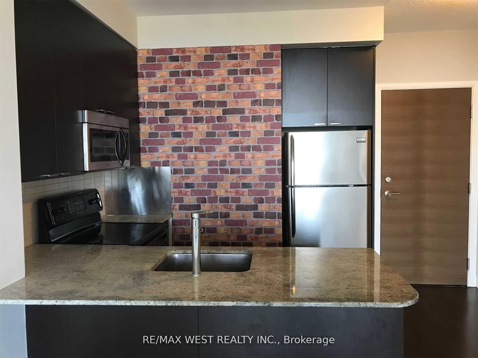 23 Sheppard Avenue E, Unit 2107 thumbnail 7