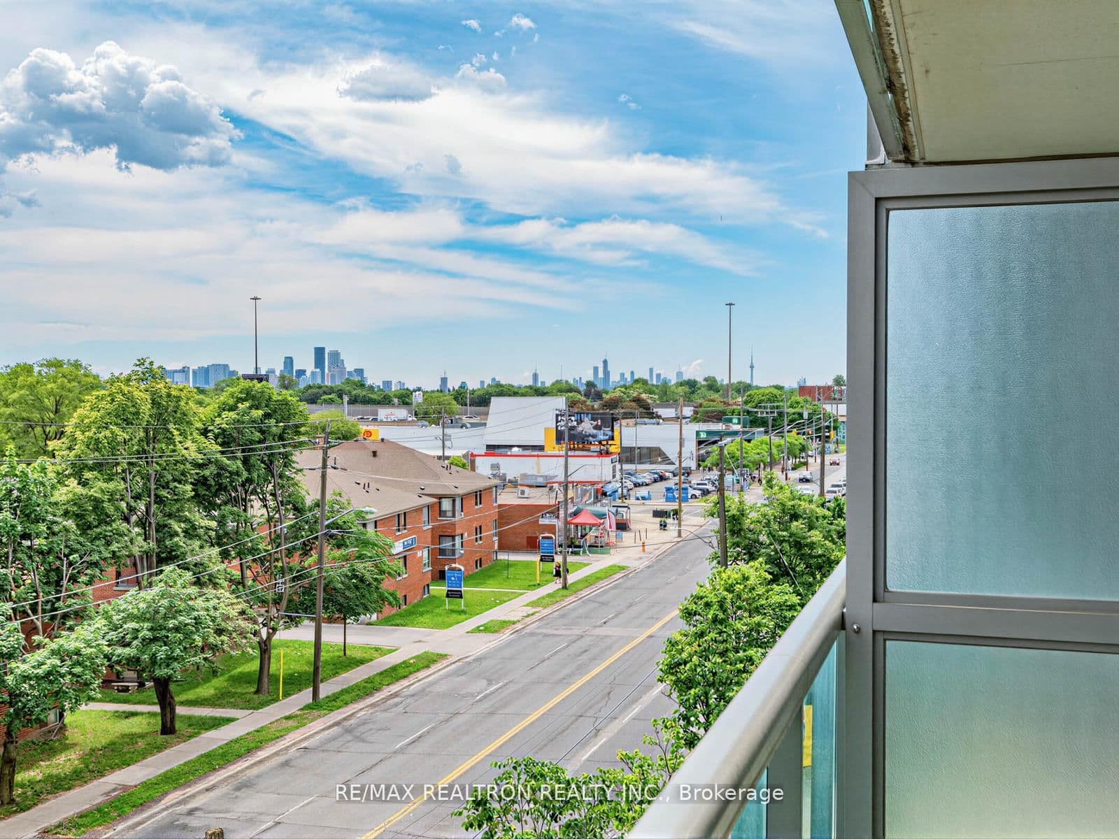 3830 Bathurst Street, Unit 512 thumbnail 26