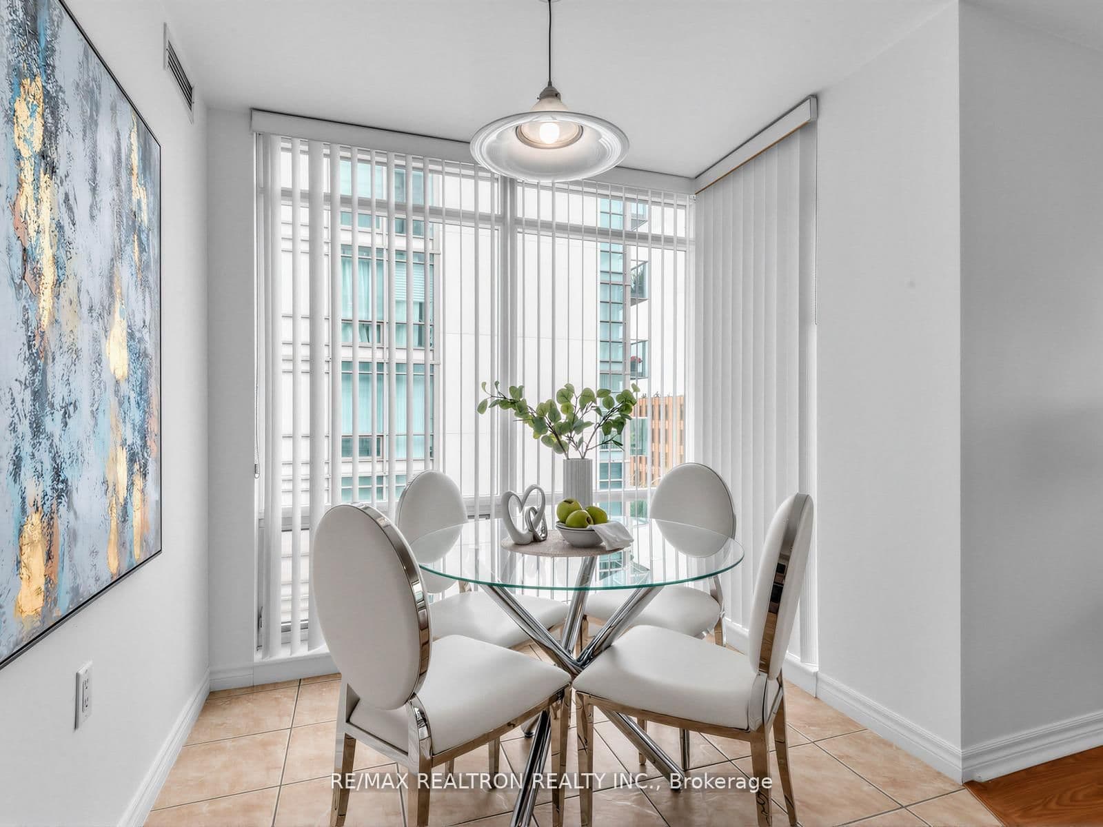 3830 Bathurst Street, Unit 512 thumbnail 7