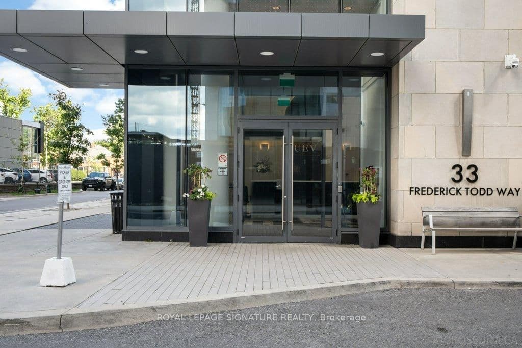 33 Frederick Todd Way, Unit 711 thumbnail 2