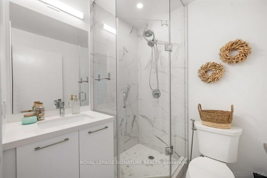 33 Frederick Todd Way, Unit 711 thumbnail 24