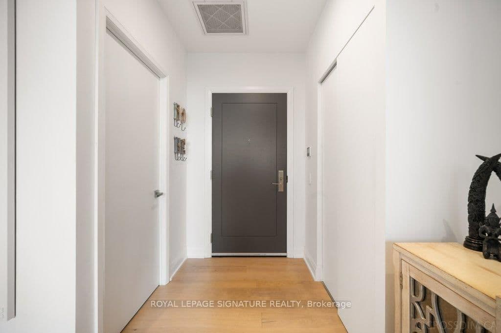 33 Frederick Todd Way, Unit 711 thumbnail 5