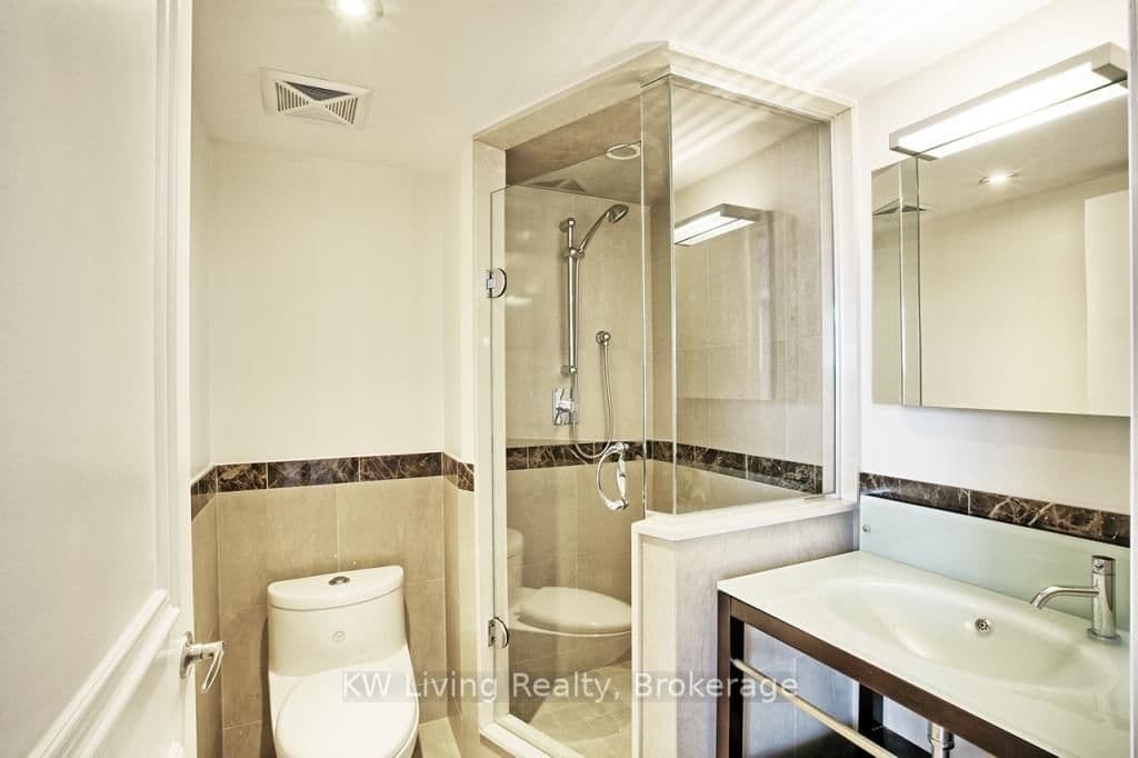 650 Sheppard Avenue E, Unit PH13 thumbnail 12