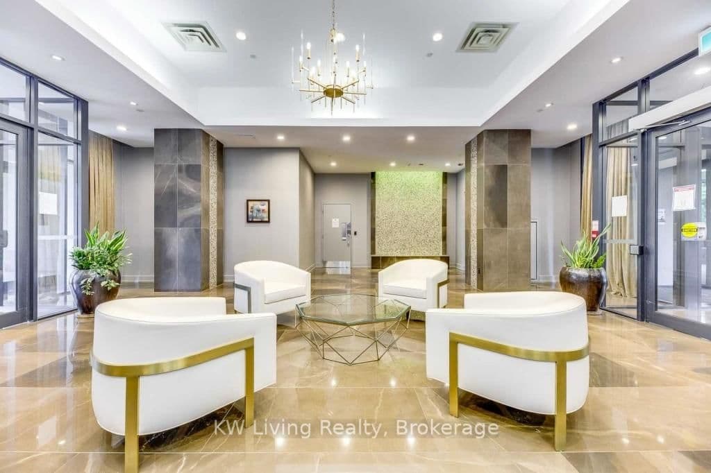 650 Sheppard Avenue E, Unit PH13 thumbnail 17