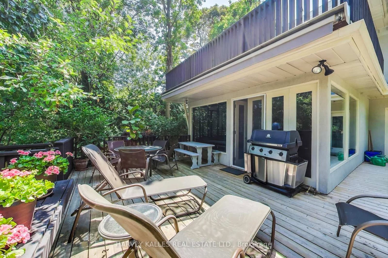 103 Vesta Drive thumbnail 37