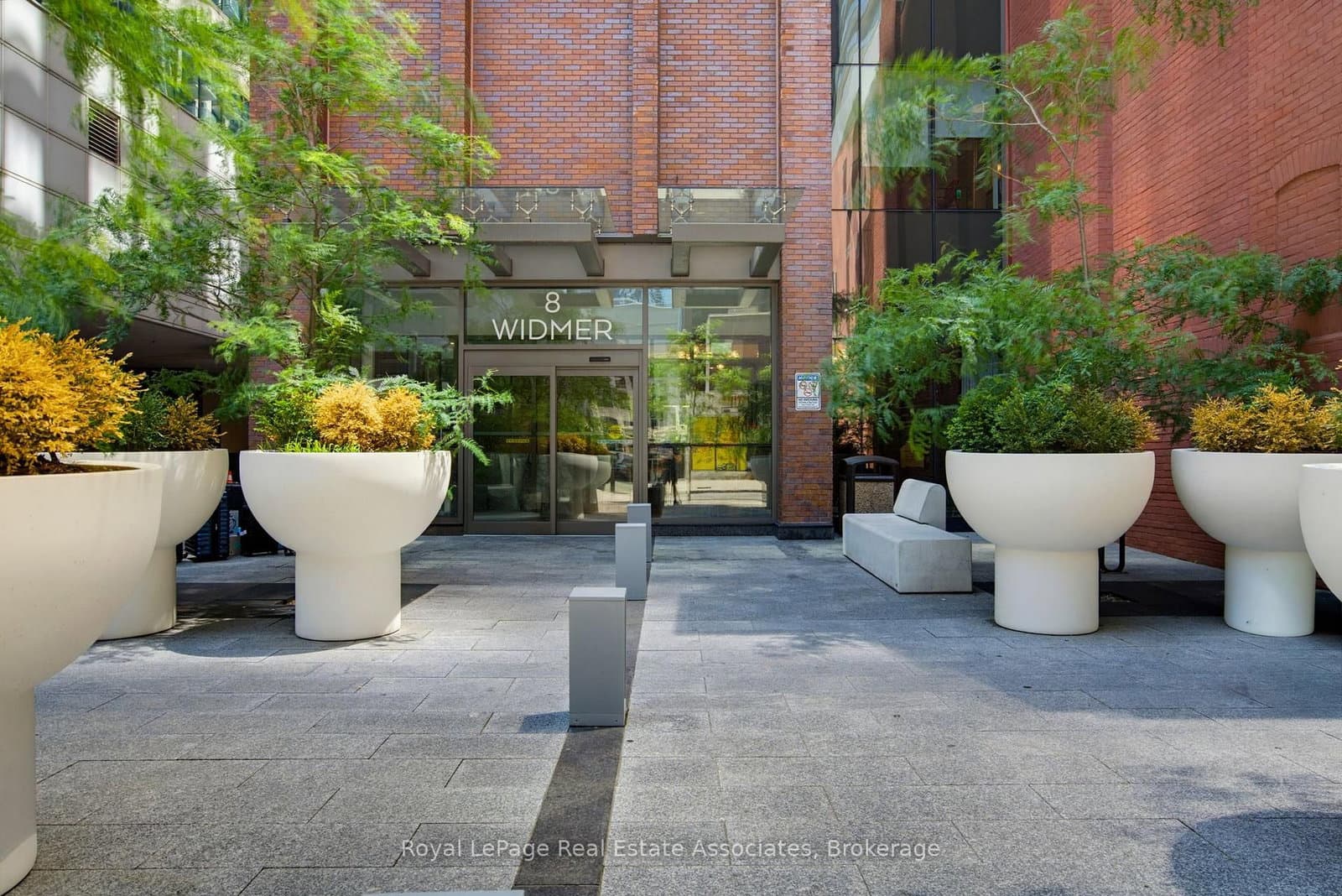 8 Widmer Street, Unit 2403 thumbnail 2