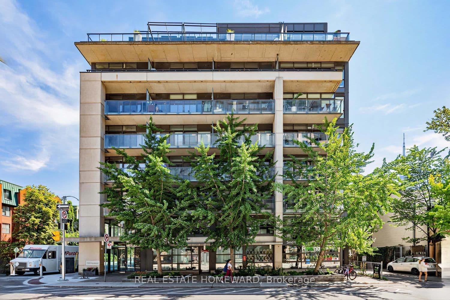 533 Richmond Street W, Unit 706 - Image 1