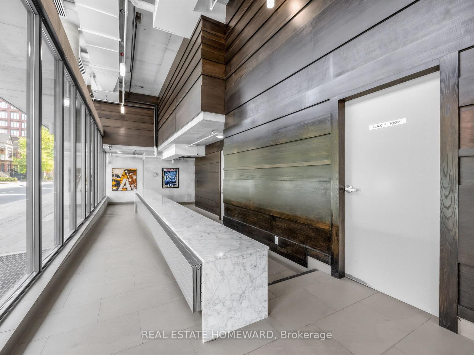 533 Richmond Street W, Unit 706 thumbnail 3