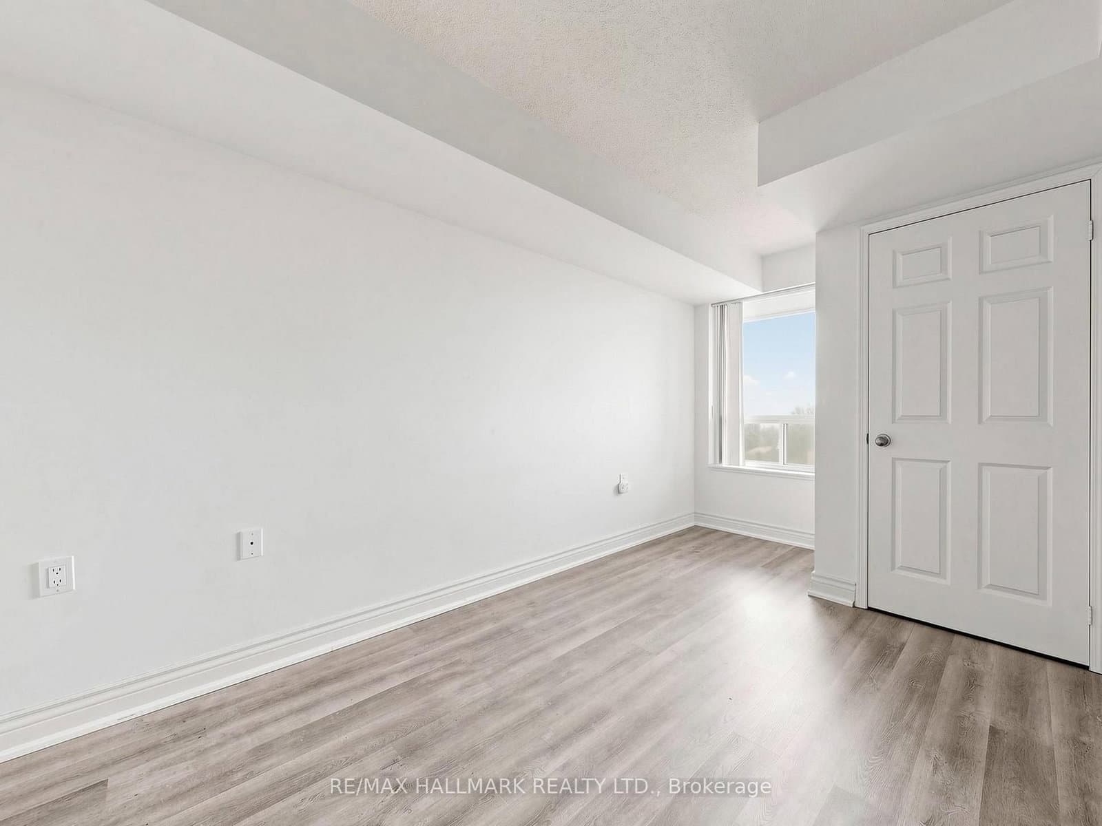 35 Finch Avenue E, Unit 1808 thumbnail 17