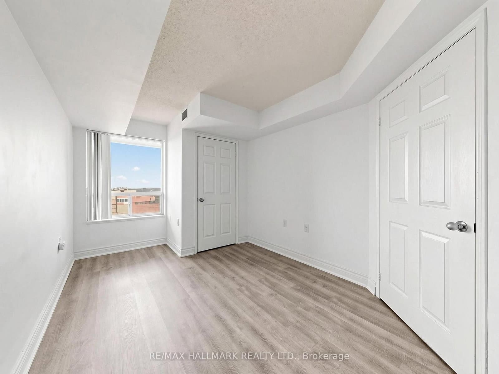 35 Finch Avenue E, Unit 1808 thumbnail 19