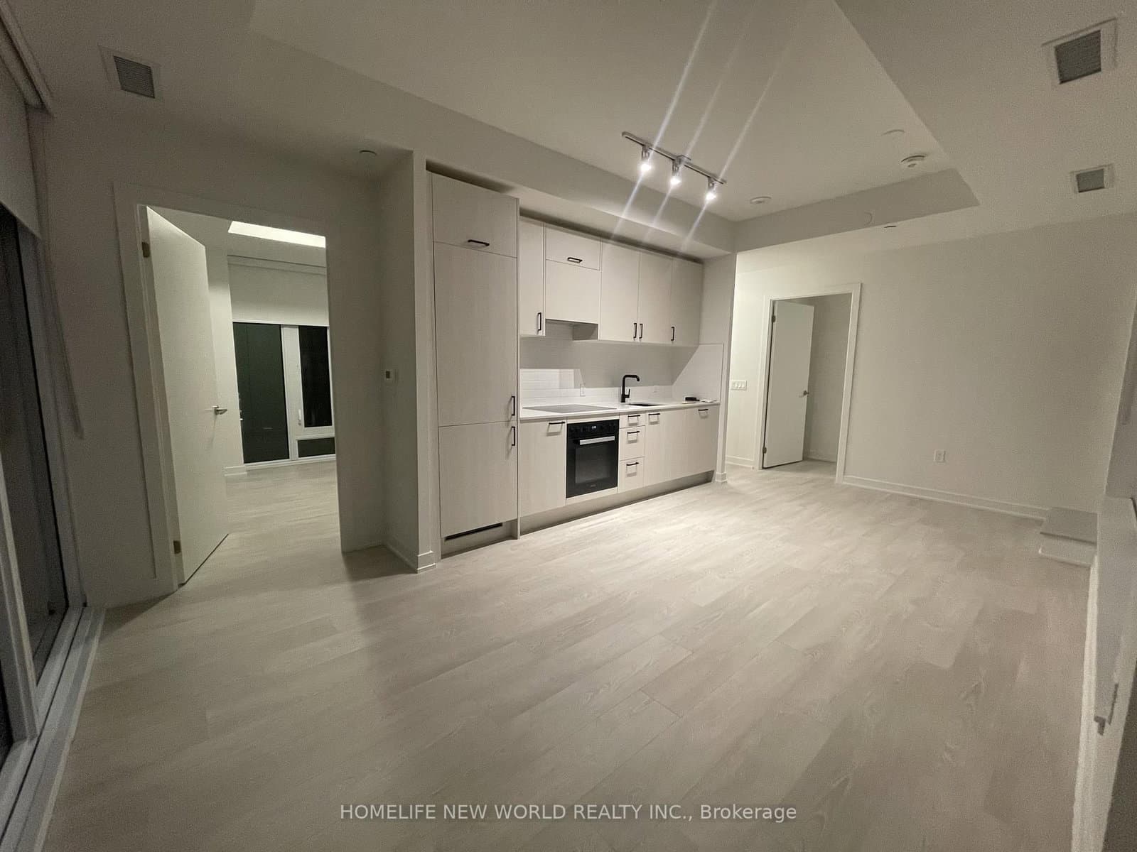 5 Quarrington Lane, Unit 1609 thumbnail 2