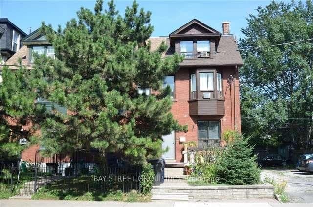 3 Pembroke Street - Image 1