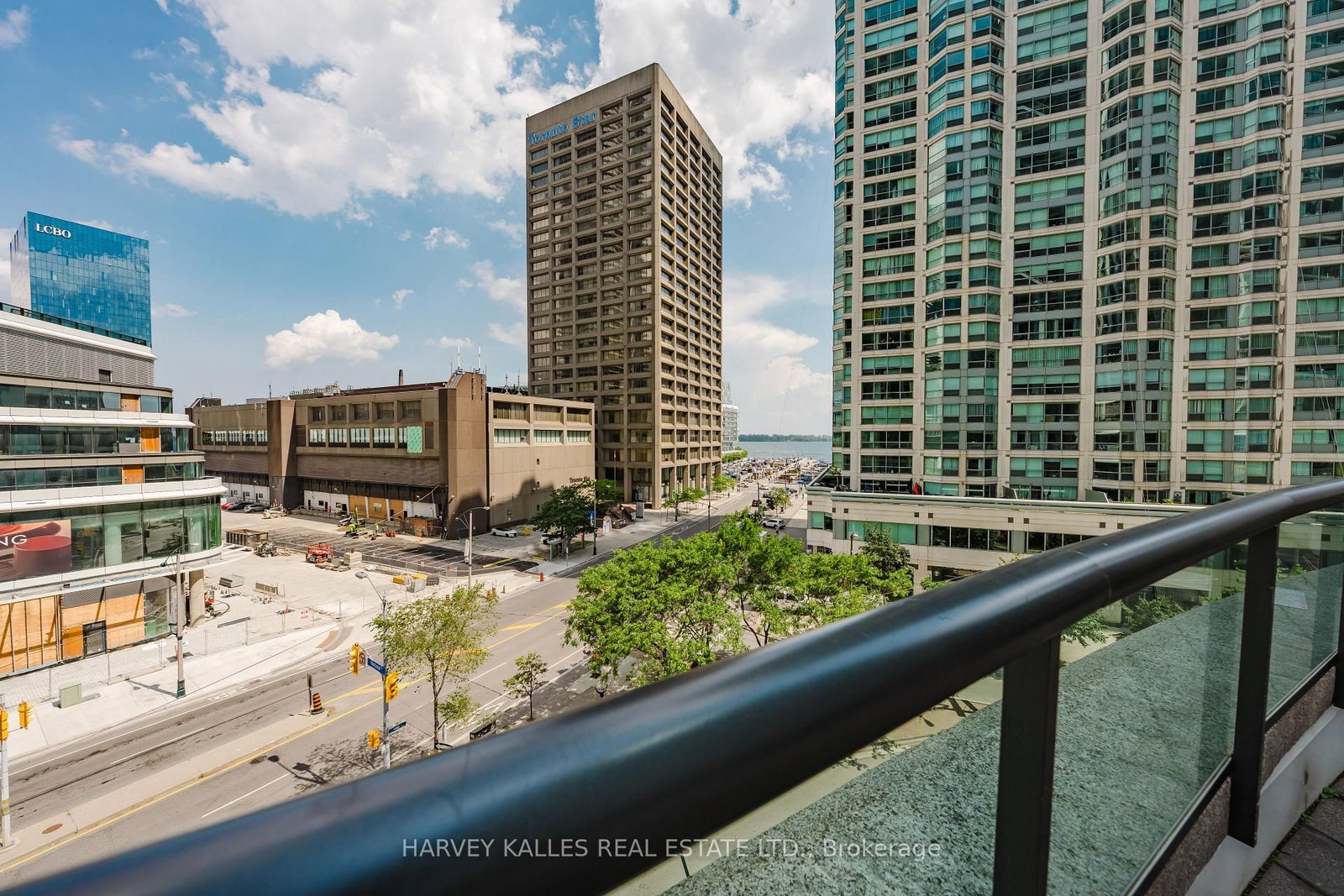 16 Yonge Street, Unit 3211 thumbnail 29