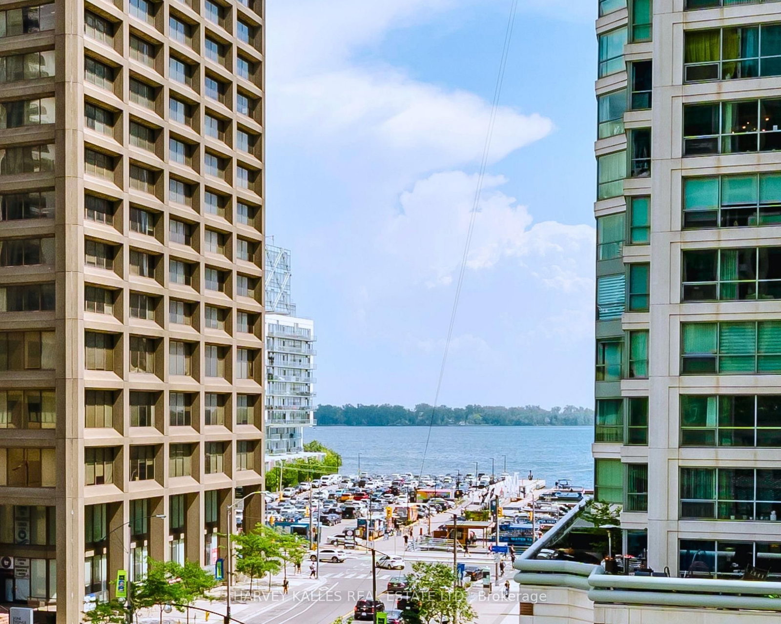 16 Yonge Street, Unit 3211 thumbnail 38
