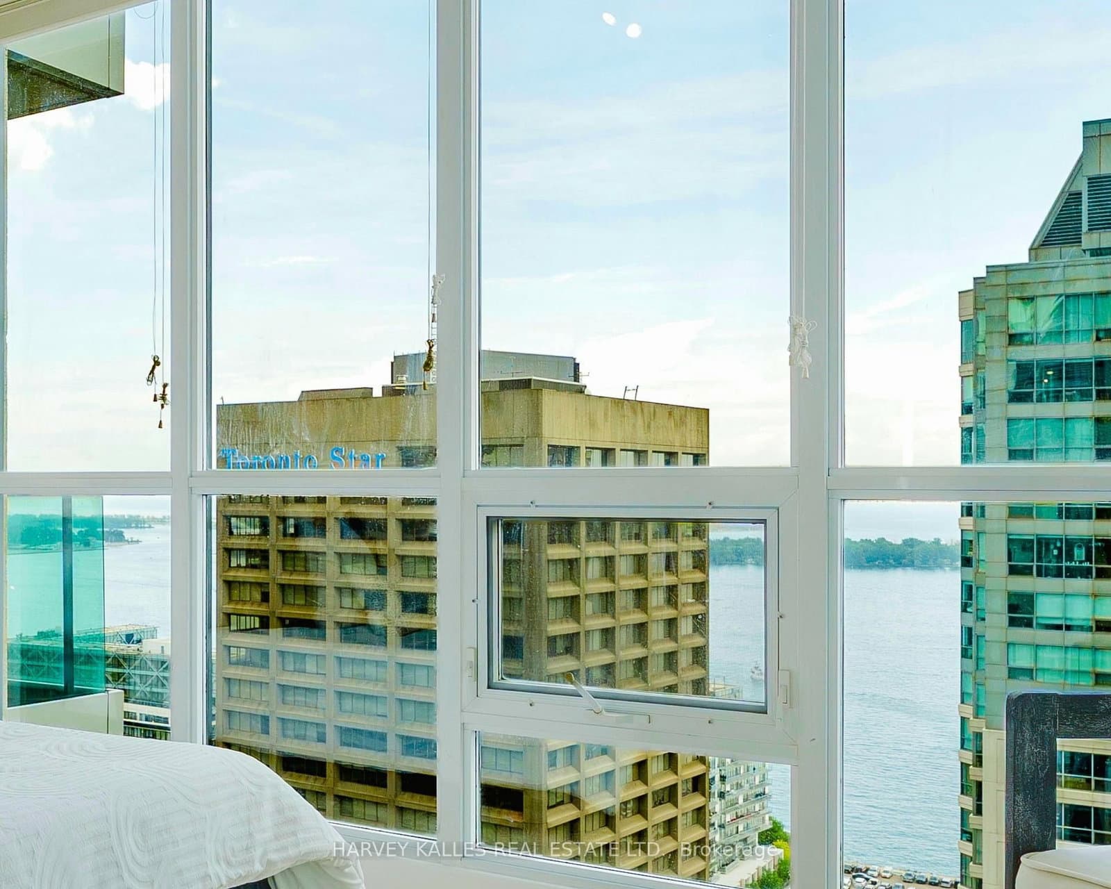 16 Yonge Street, Unit 3211 thumbnail 45