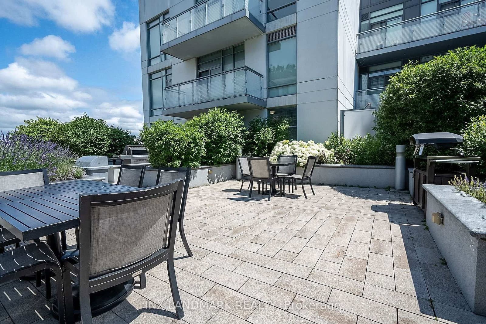 525 Adelaide Street W, Unit Lph31 thumbnail 10