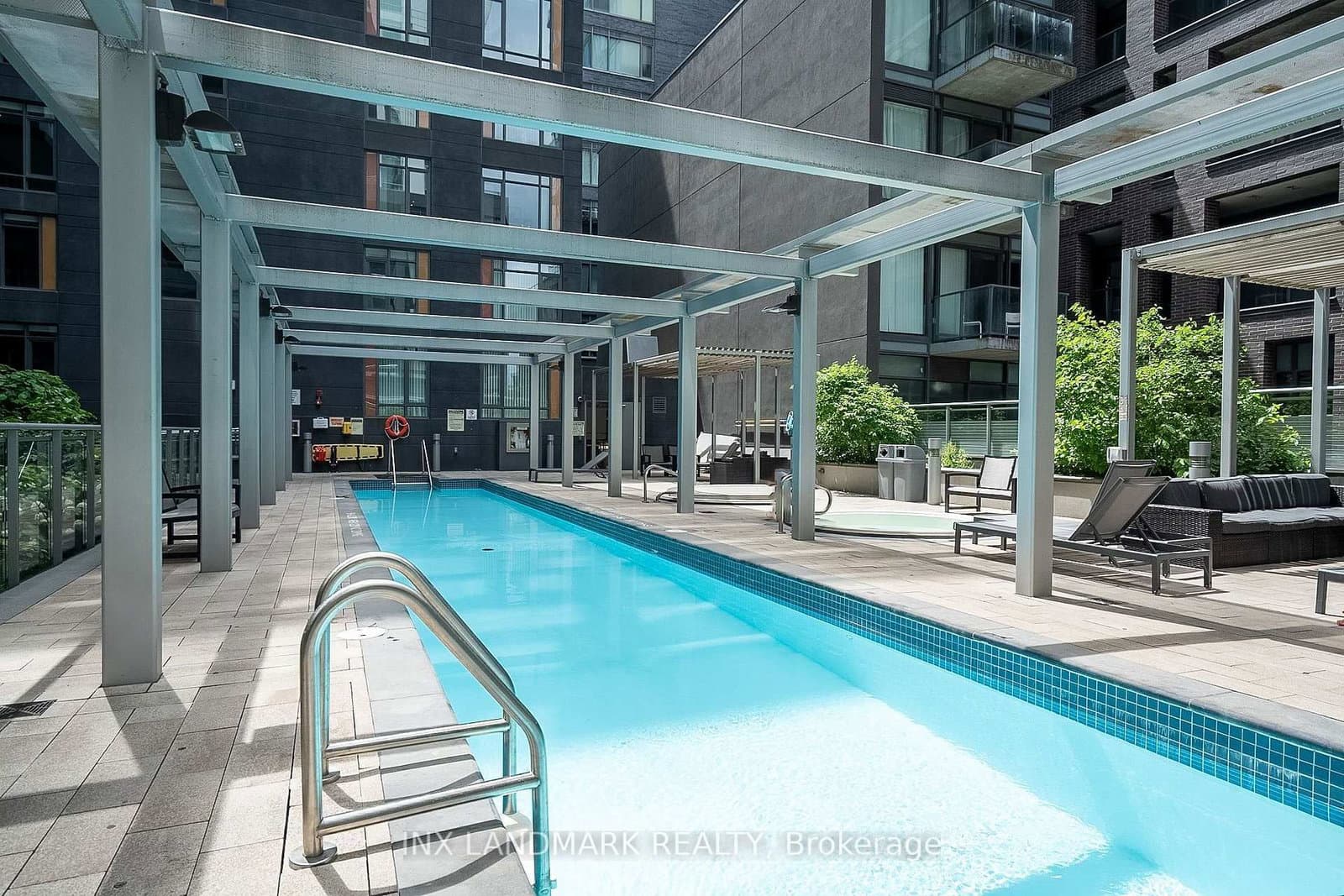 525 Adelaide Street W, Unit Lph31 thumbnail 8