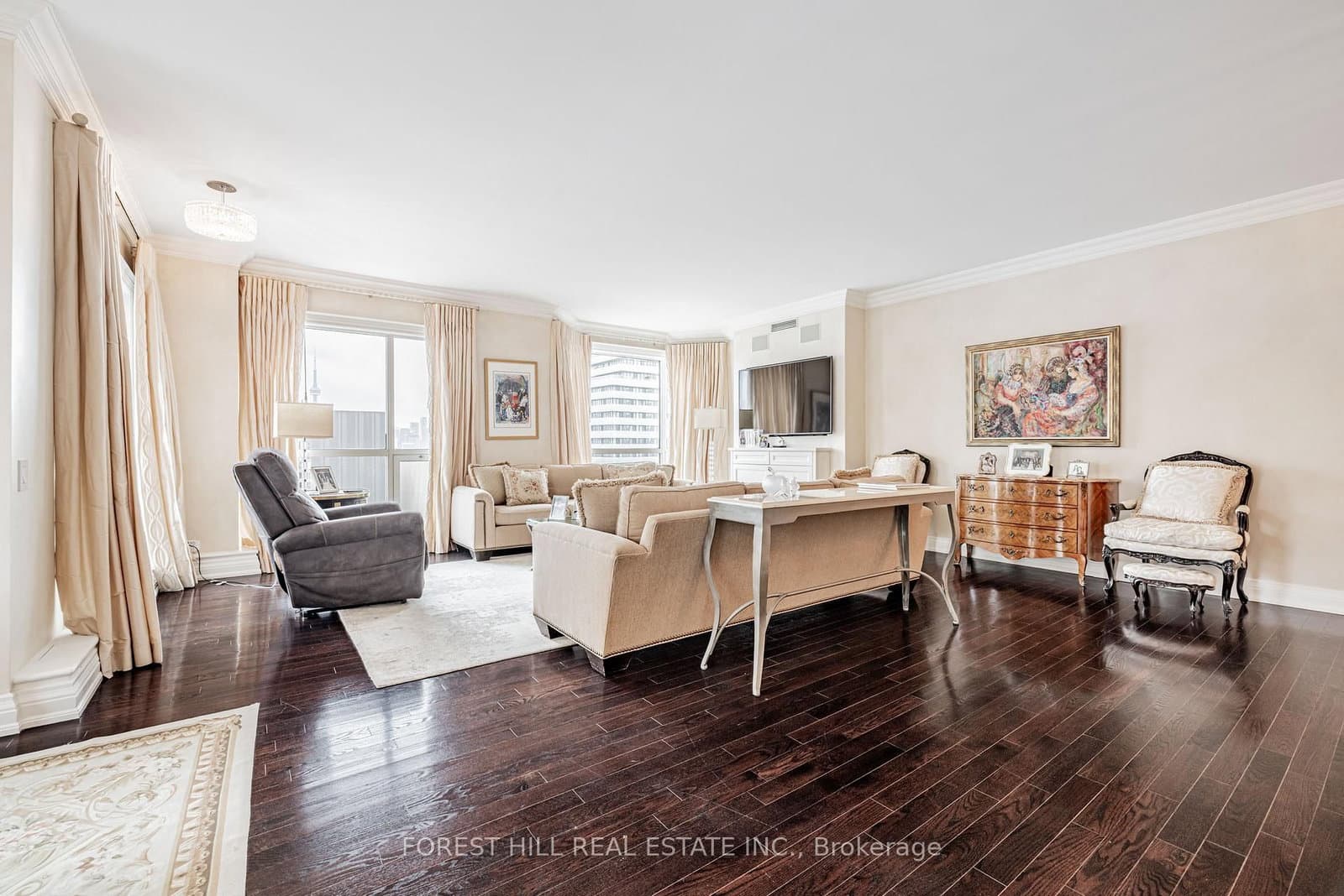 38 Avenue Road, Unit 2002 thumbnail 12