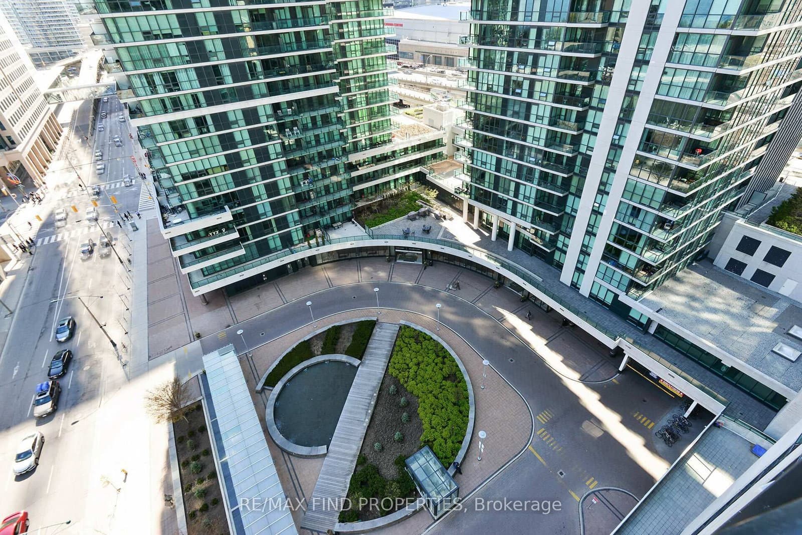 12 Yonge Street, Unit 1505 thumbnail 33