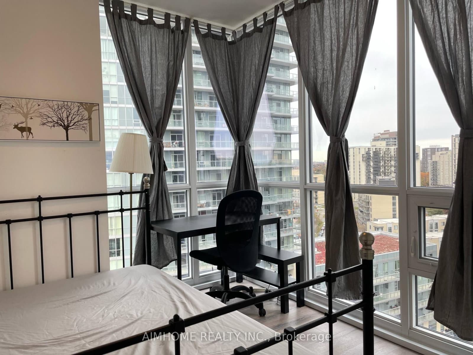 52 Forest Manor Road, Unit 1305 thumbnail 5