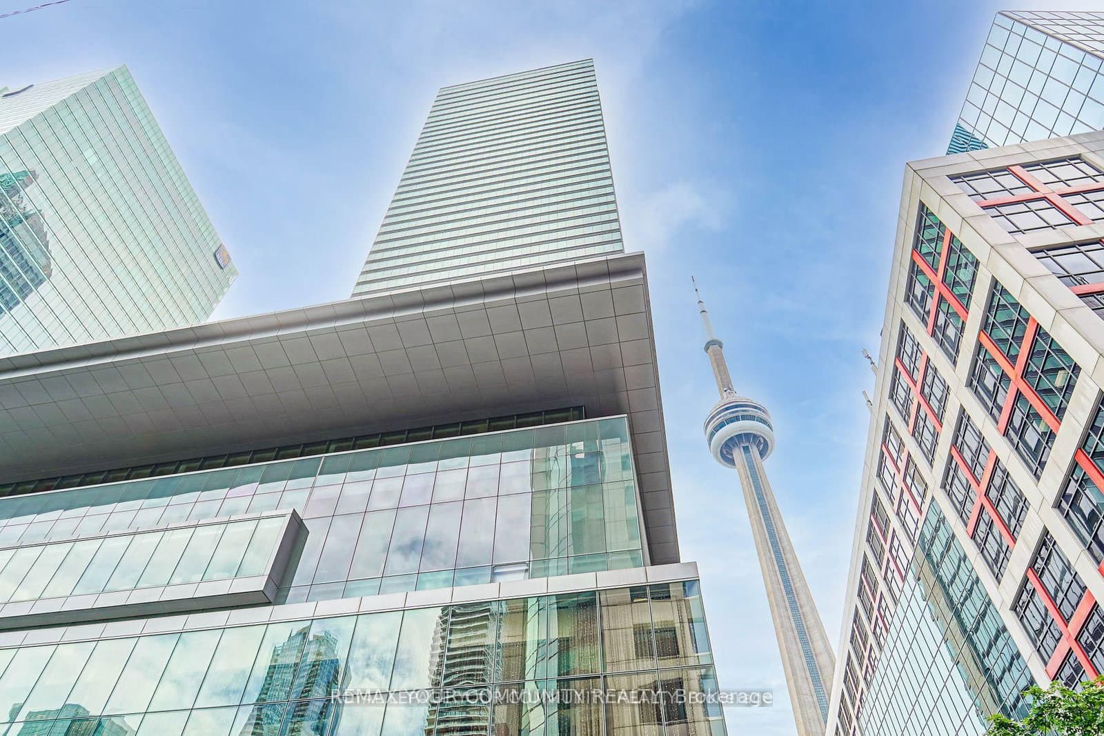 183 Wellington Street W, Unit 3903 thumbnail 34